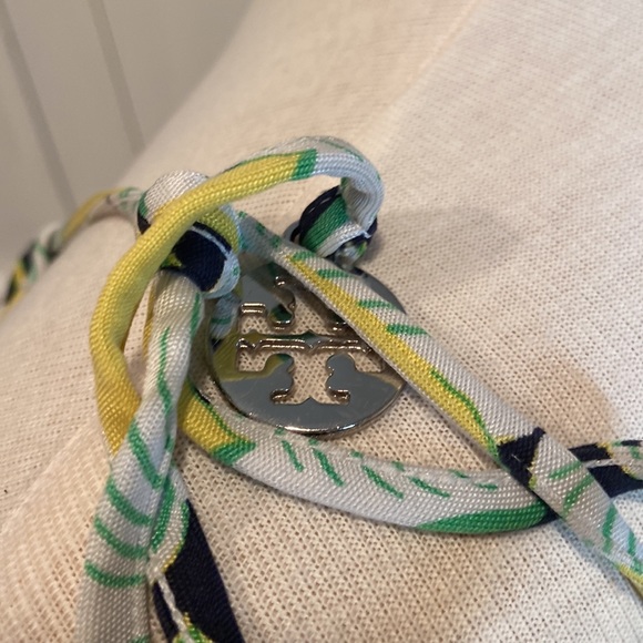 Tory Burch Navy Leaf Printed Tank Top 100% Silk - Picture 2 of 4